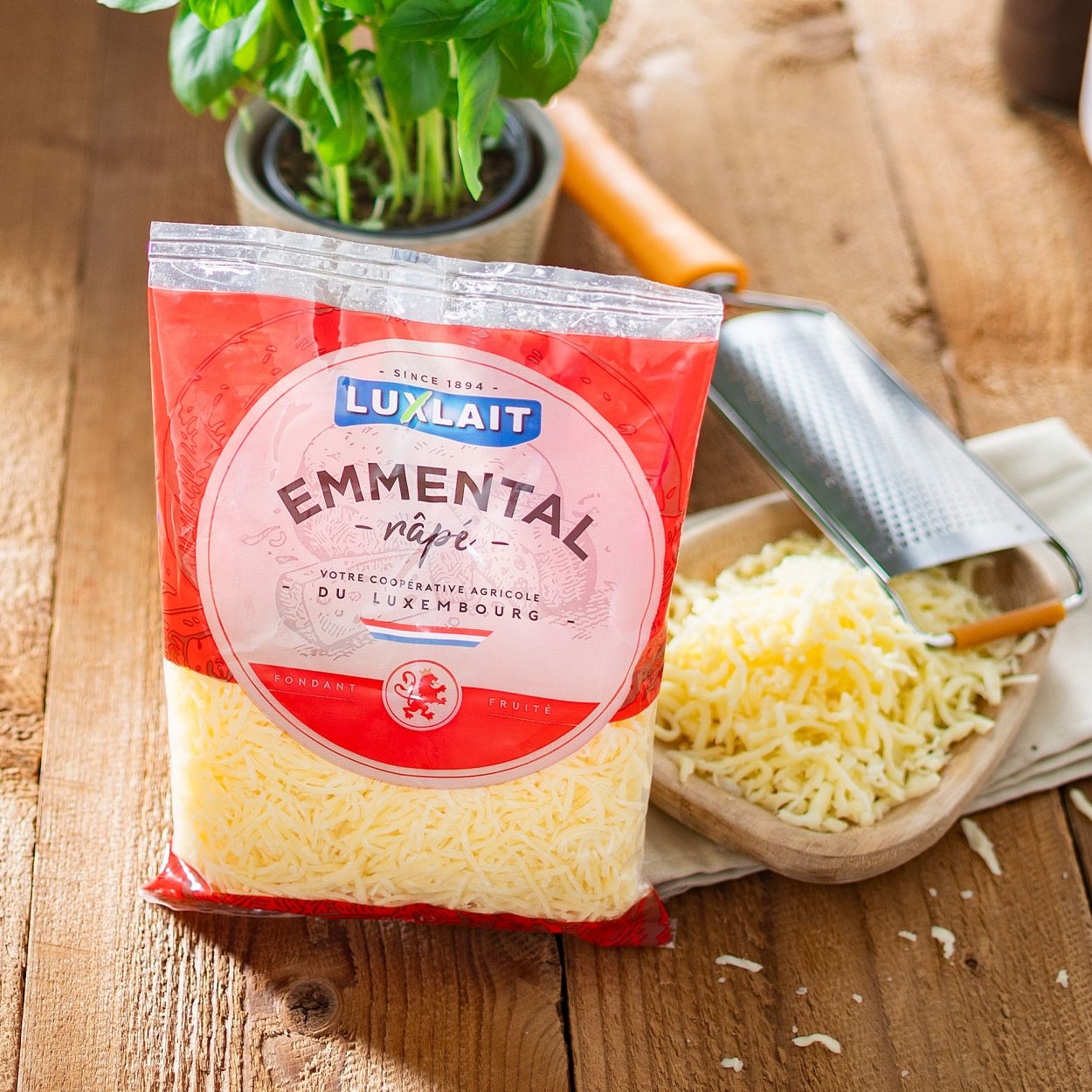 LUXLAIT® Emmental râpé bon marché chez ALDI