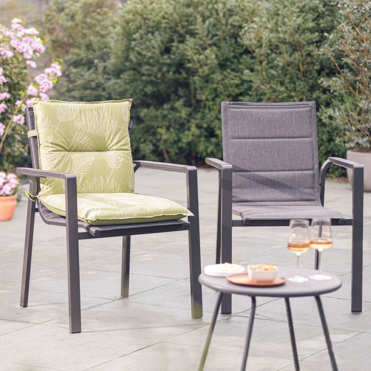 Stapelbarer Gartenstuhl BELAVI® günstig bei ALDI