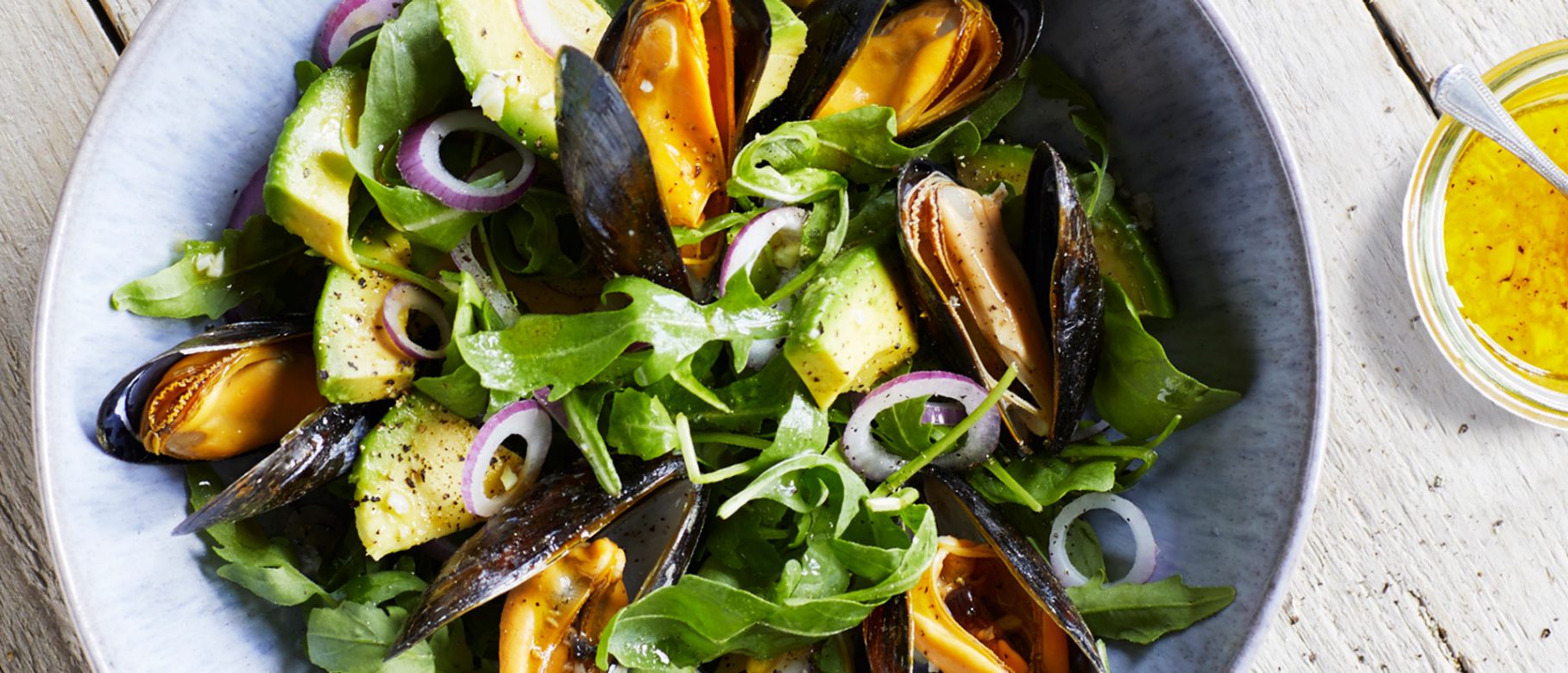 Avocadosalat mit Muscheln